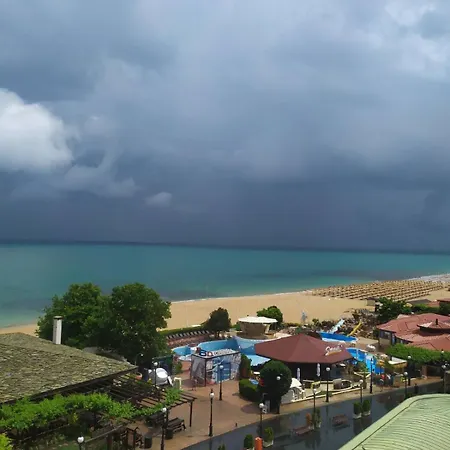 Golden Sands Rentals Apartments גולדן סנדס