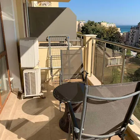 Golden Sands Rentals Apartments * Золотые Пески