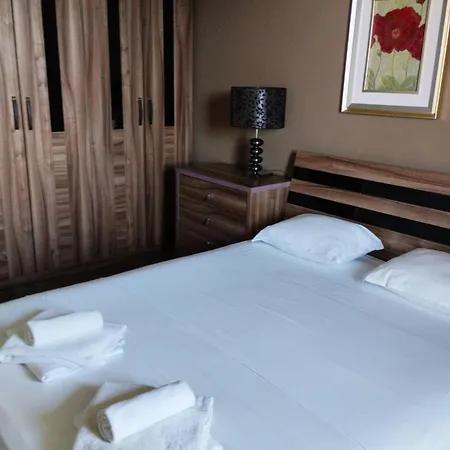 Golden Sands Rentals Apartments * Золотые Пески