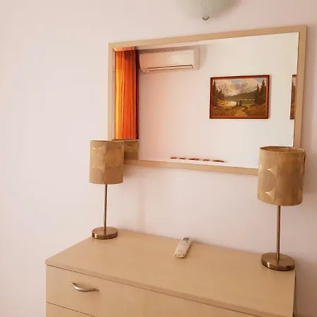 Апартаменты Golden Sands Rentals Apartments *