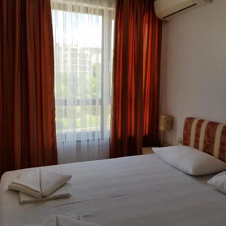 Апартаменты Golden Sands Rentals Apartments Золотые Пески