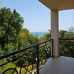 Апартаменты Golden Sands Rentals Apartments *
