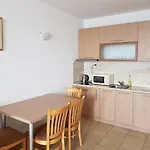 Golden Sands Rentals Apartments *