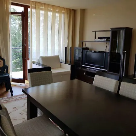 아파트 Golden Sands Rentals Apartments *