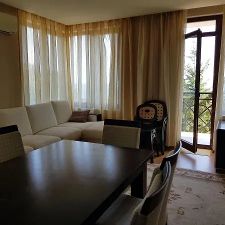 Golden Sands Rentals Apartments 아파트