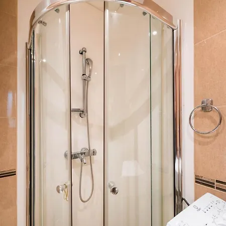 Golden Sands Rentals Apartments Altın Kumlar